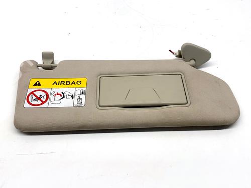 Used Right sun visor Right sun visor MITSUBISHI OUTLANDER III (GG_W, GF_W, ZJ, ZL, ZK) 2.0 Hybrid 4WD (GG2W) (121 hp) 39348158 39348158