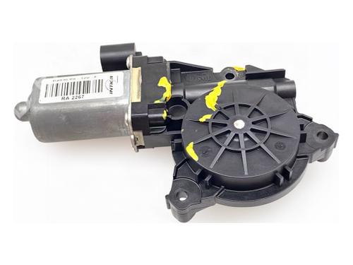 Used Left front window motor Left front window motor ALFA ROMEO 159 (939_) 1.9 JTDM 8V (939AXE1B, 939BXE1B, 939BXH1B) (115 hp) 40521638 40521638
