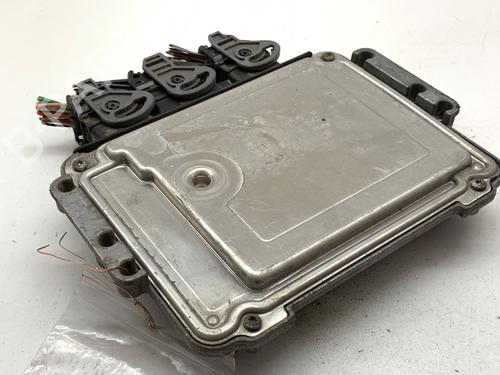 Engine control unit (ECU) RENAULT TRAFIC II Bus (JL) 2.5 dCi 135 (JL0D) | BP39371960M57 - Image 2