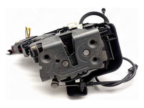 Used Front right lock Front right lock VOLVO S40 II (544) 2.0 D (136 hp) 40521483 40521483