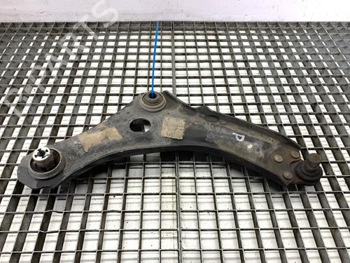 right-front-suspension-arm-renault-megane-iv-hatchback-b9amn_-2015-39309326 main image