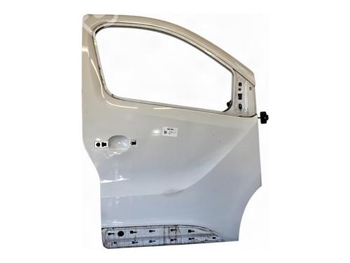 right-front-door-renault-trafic-iii-van-fg_-2014-39367420 main image