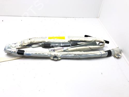 Used Left curtain airbag Left curtain airbag OPEL ZAFIRA B Box Body/MPV (A05) 1.9 CDTI VAN (M75) (150 hp) 39280275 39280275
