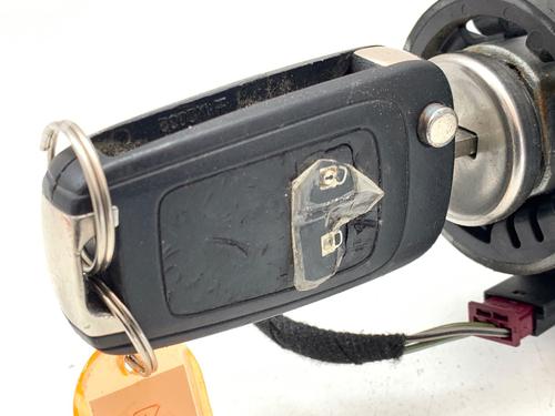 Switch OPEL ASTRA J (P10) 1.7 CDTI (68) | BP39364267I30 - Image 3