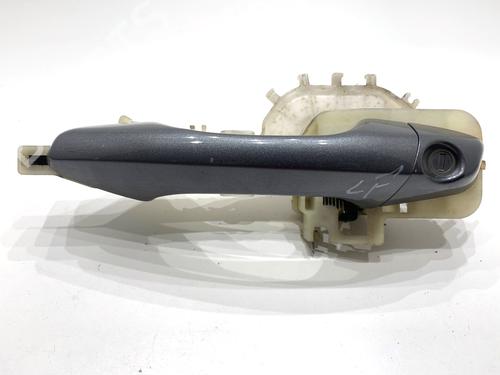 front-left-exterior-door-handle-hyundai-santa-fe-iii-dm-dma-2012-2013-2014-2015-2016-2017-2018-39313572 main image