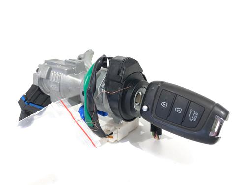 switch-hyundai-i30-estate-pde-2017-39289710 main image