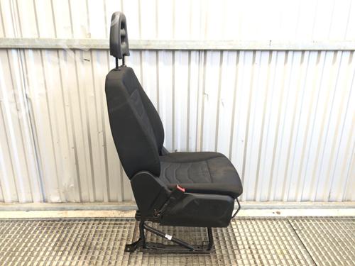 Left front seat IVECO DAILY VI Van 33S14, 35S14, 35C14, 42S14 | BP39354090C15 - Image 2