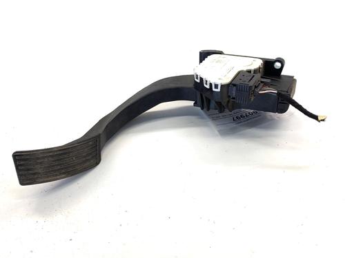 Used Pedal Pedal 39349080 39349080