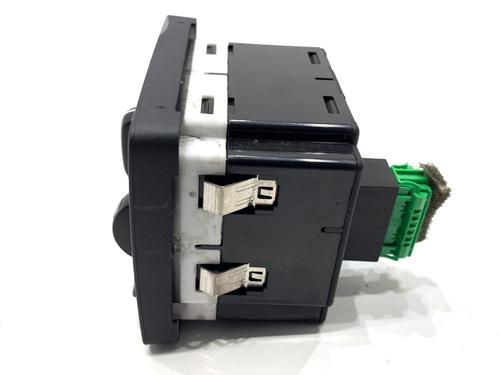 Headlight switch VOLVO V50 (545) 2.0 D | BP39313162I24 - Image 2