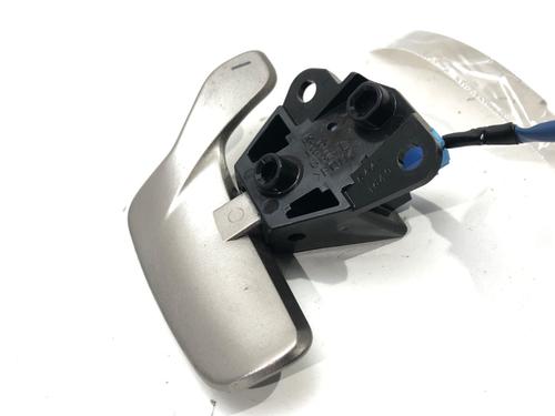 Steering wheel controls LEXUS GS (_L1_) 300h (AWL10_, AWL10R) | BP39272288E15 - Image 2