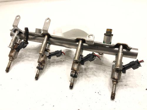 injector-audi-a4-b8-8k2-2007-2008-2009-2010-2011-2012-2013-2014-2015-2016-2017-39297446 main image