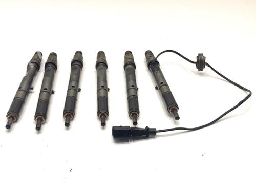 injector-vw-passat-b55-3b3-2000-2001-2002-2003-2004-2005-39347616 main image