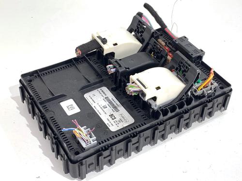 Used Fuse box Fuse box 39317910 39317910