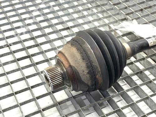 Left front driveshaft AUDI A6 C7 Avant (4G5, 4GD) 2.0 TDI | BP39373733M38 - Image 2