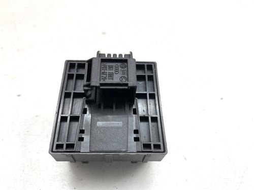 Switch AUDI A1 (8X1, 8XK) 1.2 TFSI | BP39376513I30 - Image 3