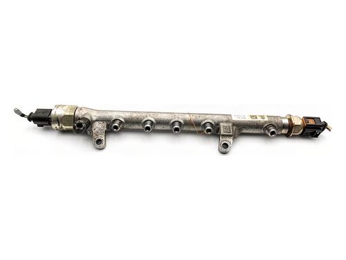Used Injection rail Injection rail 39497023 39497023