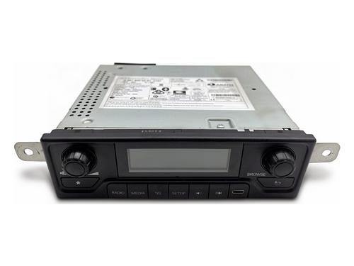 radio-mercedes-benz-sprinter-35-t-van-b907-b910-2018-39373352 main image