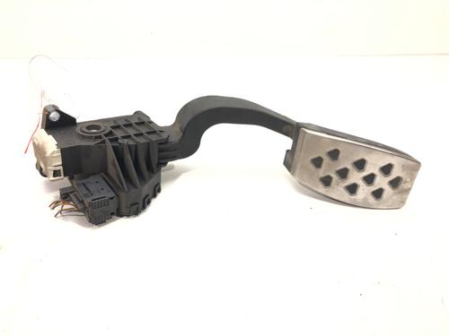 pedal-opel-corsa-d-s07-2006-2007-2008-2009-2010-2011-2012-2013-2014-2015-39274647 main image