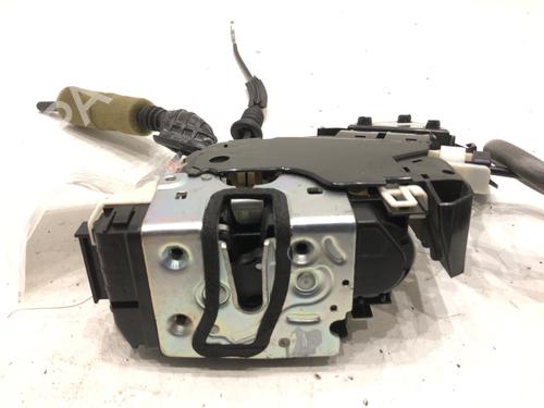 front-left-lock-mercedes-benz-glk-class-x204-2008-2009-2010-2011-2012-2013-2014-2015-39298135 main image
