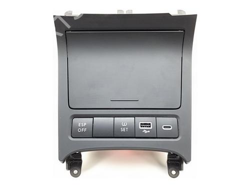 Used Ashtray Ashtray VW EOS (1F7, 1F8) 2.0 TDI (140 hp) 40068610 40068610