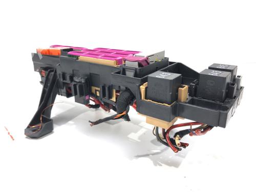 Fuse box AUDI A6 C7 (4G2, 4GC) 3.0 TDI quattro | BP39273261E1 - Image 3