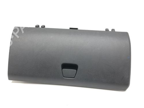 glove-box-toyota-aygo-_b4_-2014-39288317 main image
