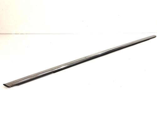 Used Door moulding trim Door moulding trim 39322439 39322439