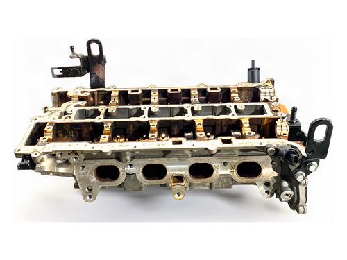 Used Cylinder head Cylinder head OPEL INSIGNIA B Grand Sport (Z18) 1.6 Turbo (68) (200 hp) 39907785 39907785