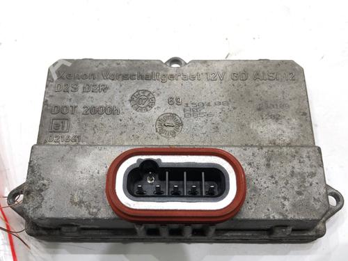 xenon-ballast-audi-a6-c6-4f2-2004-2005-2006-2007-2008-2009-2010-2011-39302179 main image