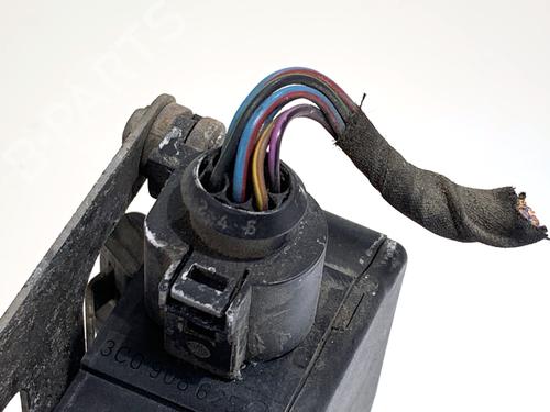 Electronic sensor VW PASSAT B6 Variant (3C5) 1.9 TDI | BP39345171M84 - Image 3