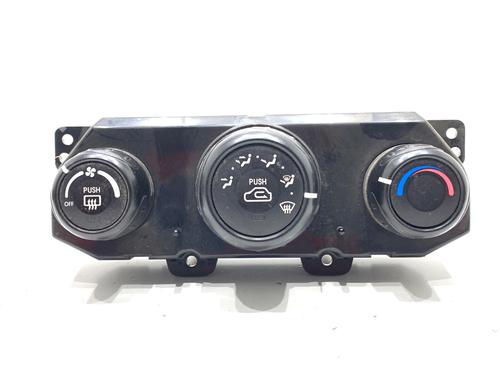 Used Climate control Climate control 39300617 39300617