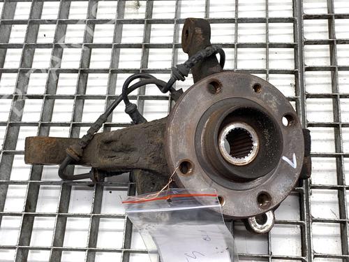 Used Left front steering knuckle Left front steering knuckle RENAULT CLIO III (BR0/1, CR0/1) 1.2 16V (BR0P, CR0P) (101 hp) 39338224 39338224