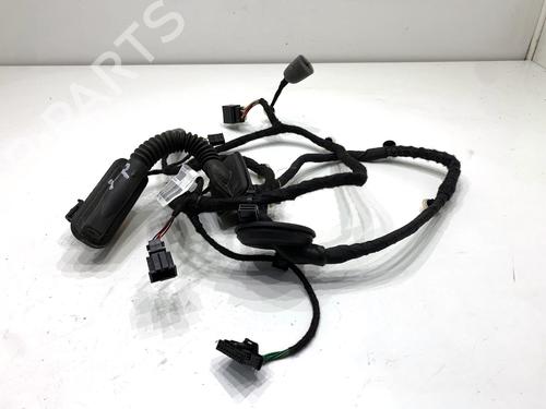 BP39341685E16 main image