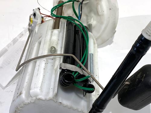 Fuel pump BMW 5 (E60) 530 i | BP39331473M76 - Image 3