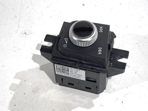 Used Switch Switch 39302838 39302838