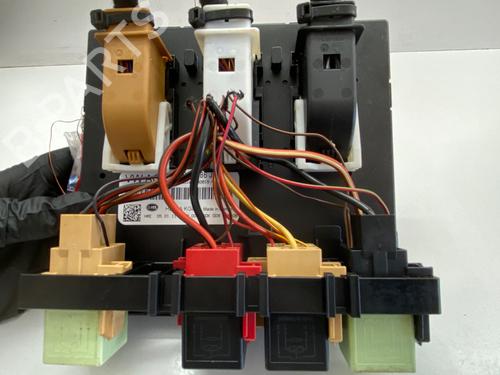 Electronic module SKODA YETI (5L) 1.2 TSI | BP39378202M83 - Image 3