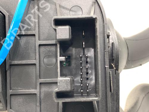 Steering column stalk AUDI A4 B7 Avant (8ED) 2.0 TDI | BP39359866I23 - Image 5