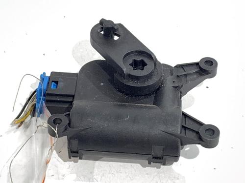 heater-blower-motor-vw-golf-v-1k1-2003-2004-2005-2006-2007-2008-2009-2010-39313084 main image