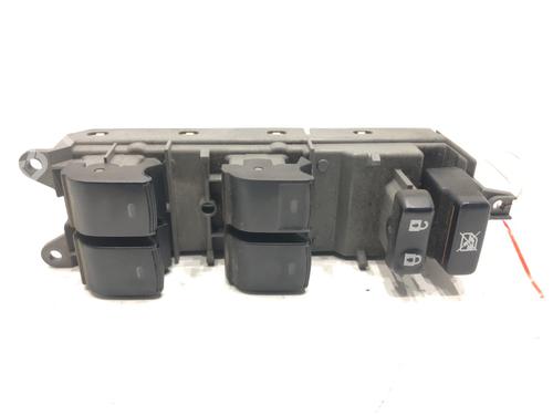 switch-toyota-auris-_e15_-2006-2007-2008-2009-2010-2011-2012-2013-39283442 main image
