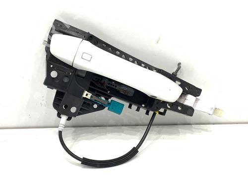 front-right-exterior-door-handle-audi-a7-sportback-4ga-4gf-2010-2011-2012-2013-2014-2015-2016-2017-2018-2019-39305248 main image