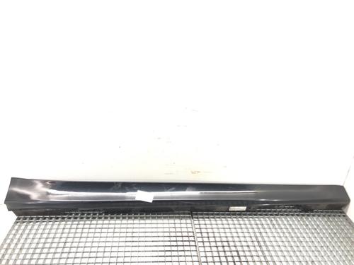 Used Right sideskirt Right sideskirt 39283042 39283042
