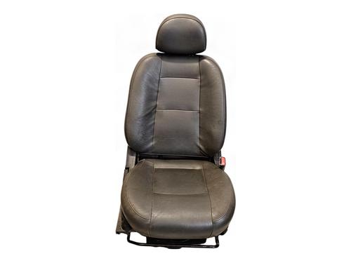 right-front-seat-hyundai-santa-fe-i-sm-2000-2001-2002-2003-2004-2005-2006-39361561 main image