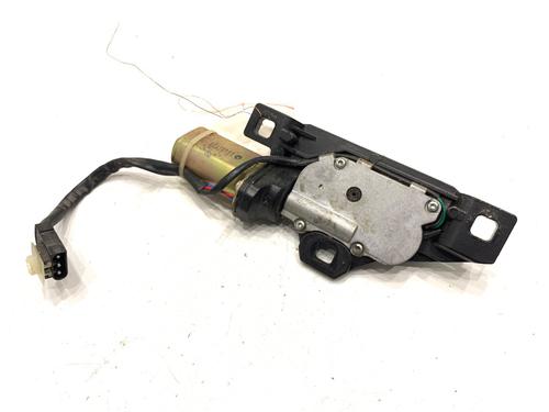 Tailgate lock BMW 7 (E65, E66, E67) 735 i, Li | BP39294883C101 - Image 2