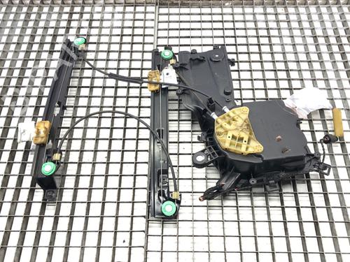 Front right window mechanism SEAT LEON (1P1) 1.6 | BP39287621C23 - Image 2
