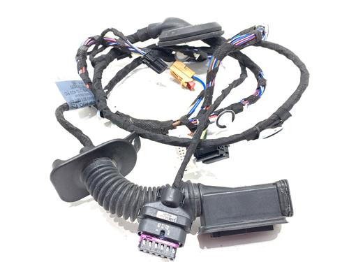 Used Wiring harness Wiring harness 39301830 39301830