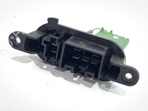 Heater resistor RENAULT MASTER III Platform/Chassis (EV, HV, UV) 2.3 dCi 170 FWD (EV0L, HV0L, UV0L) | BP39326042M108 - Image 2