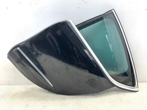 Used Left rear door Left rear door 39330115 39330115