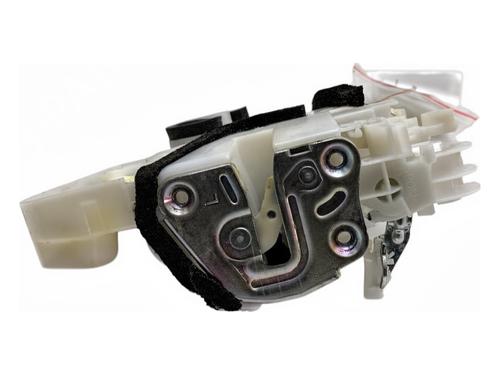 front-left-lock-suzuki-vitara-ly-2015-39354262 main image