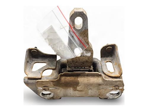 Used Engine mount Engine mount FORD FIESTA VI (CB1, CCN) 1.5 TDCi (95 hp) 40115586 40115586