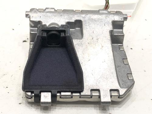 Used Camera Camera MERCEDES-BENZ S-CLASS (W221, V221) S 400 Hybrid (221.095, 221.195) (279 hp) 39300598 39300598